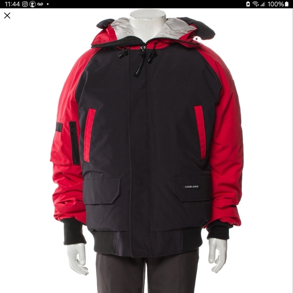 Authentic Chilliwack Canada Goose Bomber Jacket